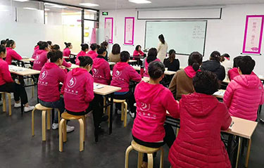 美容院會所和光電每月例行內(nèi)訓